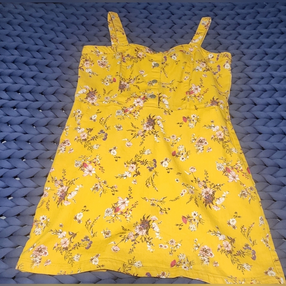 No Boundaries Yellow Floral Half Zip Dress with Pockets Women’s Size 2XL/XXL